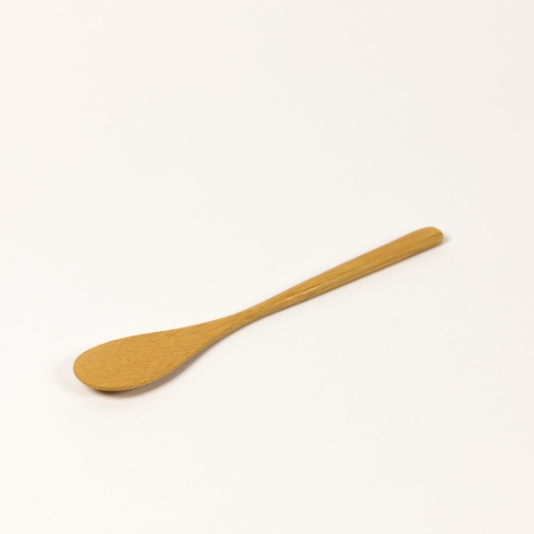 Cuillère Bambou ovale plate MM