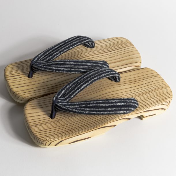 image produit Geta bois brulé H Indigo Rayé