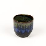 JAP5249_TBI5745 gobelet taillé brun bleu